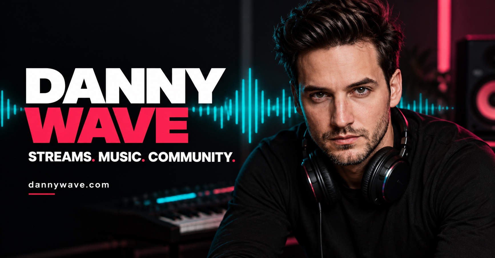 Danny Wave — Photo